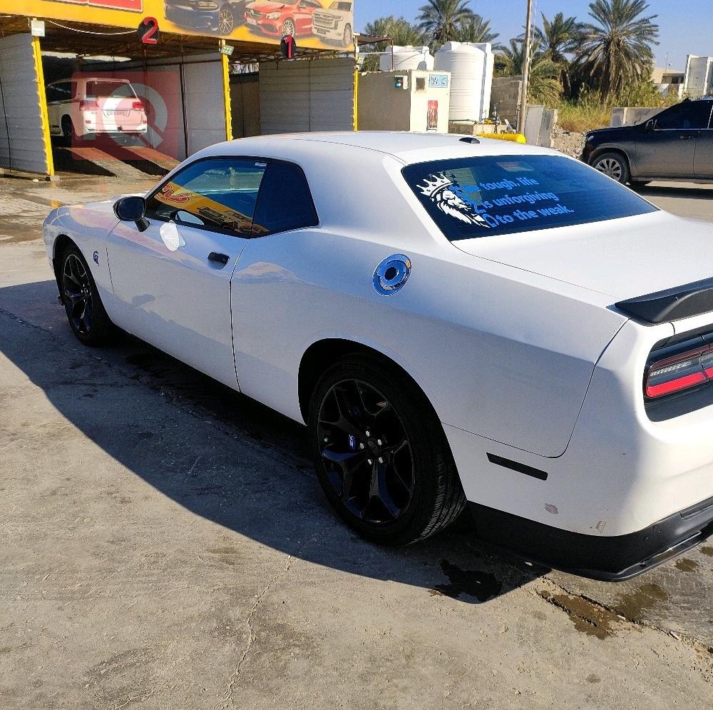 Dodge Challenger